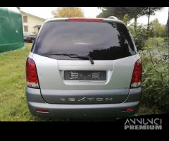 Ssangyong Rexton RX 270 Xdi Anno 2005 Per Ricambi - 4