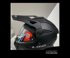 Casco LS2 MX702 Pioneer II MATT BLACK 2024