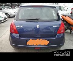 Suzuki Swift 1.3 Benzina Anno 2005 Per Ricambi