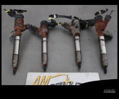 Set 4 iniettori hyundai i30 gd 1.6 diesel - 1