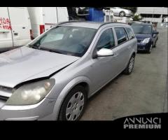 Opel Astra 1.7 CDTI Sw Anno 2004 Per Ricambi - 2