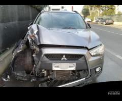 Mitsubishi ASX 1.8 Diesel Anno 2011 Per Ricambi