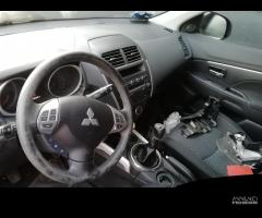 Mitsubishi ASX 1.8 Diesel Anno 2011 Per Ricambi