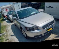 Ricambi Volvo s40 anno 2006