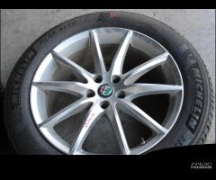 CERCHI IN LEGA ALFA ROMEO STELVIO R19 - 5