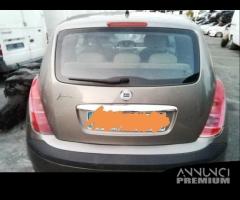 Lancia Y Anno 1.2 Benzina 2005 Per Ricambi