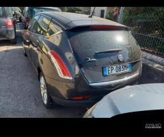 Lancia Delta anno 2012 con problemi al motore - 1