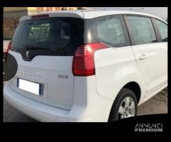 Peugeot 5008 1.6 hdi