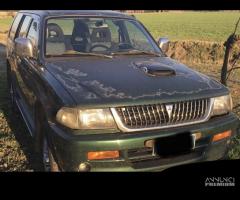 Mitsubishi pajero 2.5 td