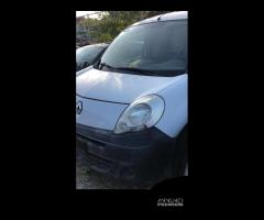 Renault Kangoo 1.5 Diesel Anno 2013 Per Ricambi