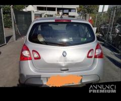 Renault Twingo Anno 2012 1.1 Benzina Per Ricambi