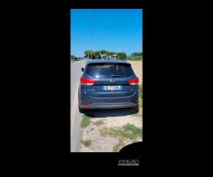 Kia Carens 1.7 CRDi 115 CV Cool