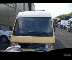 Ricambi Originali Mercedes-Benz BM100 D Giallo 198