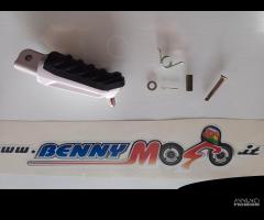 PEDANA ANTERIORE SX BENELLI  BN 125