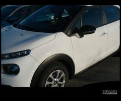 Citroen c3 2017 ricambi vari interni e estreni - 1