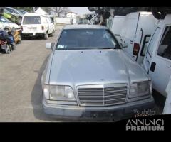 Ricambi mercedes benz 200 1992 benzina