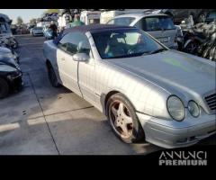 Mercedes CLK 200 Compressor Anno 2002 Per Ricambi