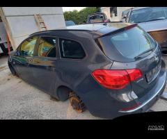 Ricambi Opel Astra sport tourer anno 2014