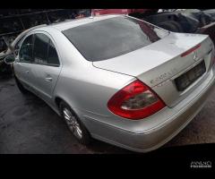 Ricambi Originali Mercedes-Benz E200 CDI 2007 1900