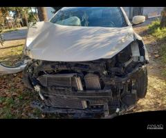 Hyundai i30 incidentata anno 2014