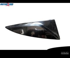 SPOILER PORTELLONE POSTERIORE DESTRO RENAULT CLIO