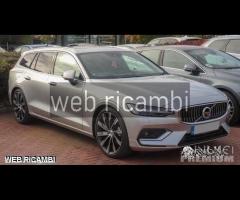 Volvo v60 ricambi 2018 2019 2020 #1