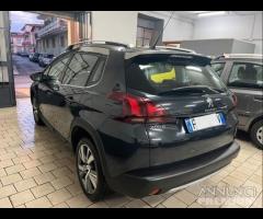 Peugeot 2008 1.6 hdi gt line full tagliandata 2017 - 19