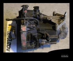 Jb1513 scatola cambio manuale 5m renault clio 2