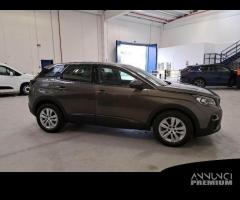 PEUGEOT 3008 BlueHDI 130 S/S Business - 1