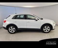 AUDI Q3 35 TDI S tronic Business Advanced - 1