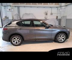 ALFA ROMEO STELVIO 2.2 Turbo Diesel 160CV AT8 RWD - 1