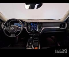 VOLVO XC60 B4 D AWD automatico Momentum