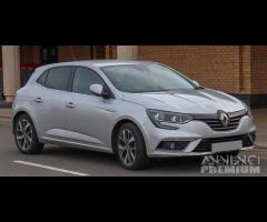 Ricambi anteriori renault megane musata