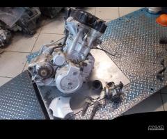 BMW GS F650 00-12: motore farfallato iniettore