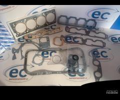 5891909 KIT GUARNIZIONI MOTORE FIAT CROMA/TIPO, LA