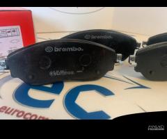 PASTIGLIE ANTERIORE FRENI BREMBO P59082 OPEL VIVAR