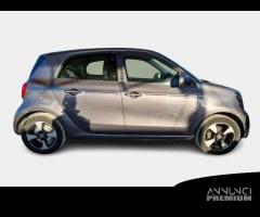 SMART FORFOUR EQ 41kW passion 5 PORTE