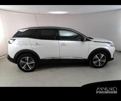 PEUGEOT 3008 BlueHDI 130 EAT8 S/S Allure Pack