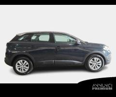 PEUGEOT 3008 BlueHDI 130 EAT8 S/S Business