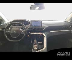 PEUGEOT 3008 BlueHDI 130 EAT8 S/S Business