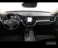 VOLVO XC60 B4 D AWD Geartronic Momentum