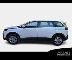 PEUGEOT 5008 BlueHDi 130 Active Business EAT8 S/S