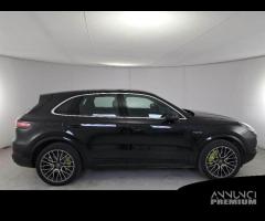 PORSCHE CAYENNE 3.0 V6 E-HYBRID