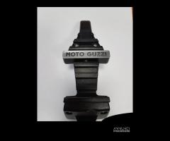 1A013796 coperchio candela Moto Guzzi V85