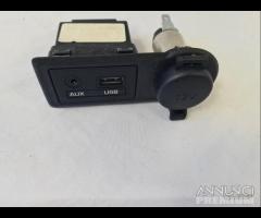 96120-1K050 Porta usb aux kia venga IX20 2016 - 8