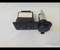 96120-1K050 Porta usb aux kia venga IX20 2016 - 20