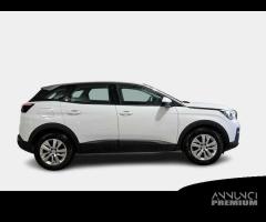 PEUGEOT 3008 BlueHDI 130 S/S Business