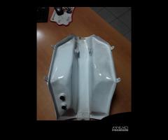 8130061 serbatoio Aprilia ETX 125 bianco metallo