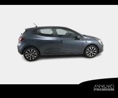 RENAULT CLIO 1.0 TCE 66KW BUSINESS 5 PORTE - 1