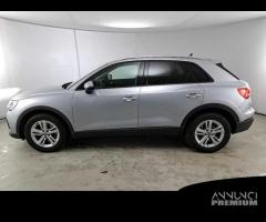 AUDI Q3 35 TDI S tronic Business